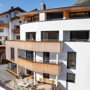  Appartement Chamins Oostenrijk