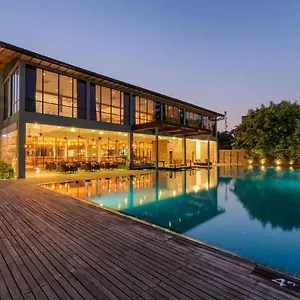 Hotell Regenta Arie Lagoon *****