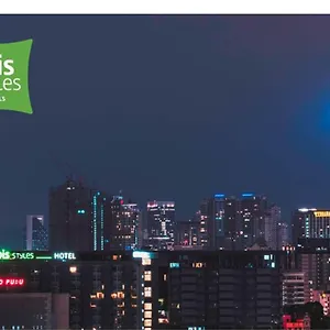 Hotell Ibis Styles Fraser Business Park ***