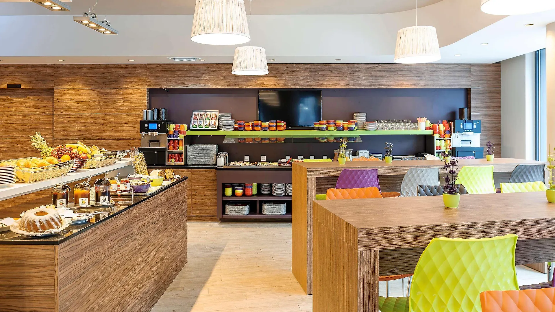 Ibis Styles Wien City 3*, Vienna